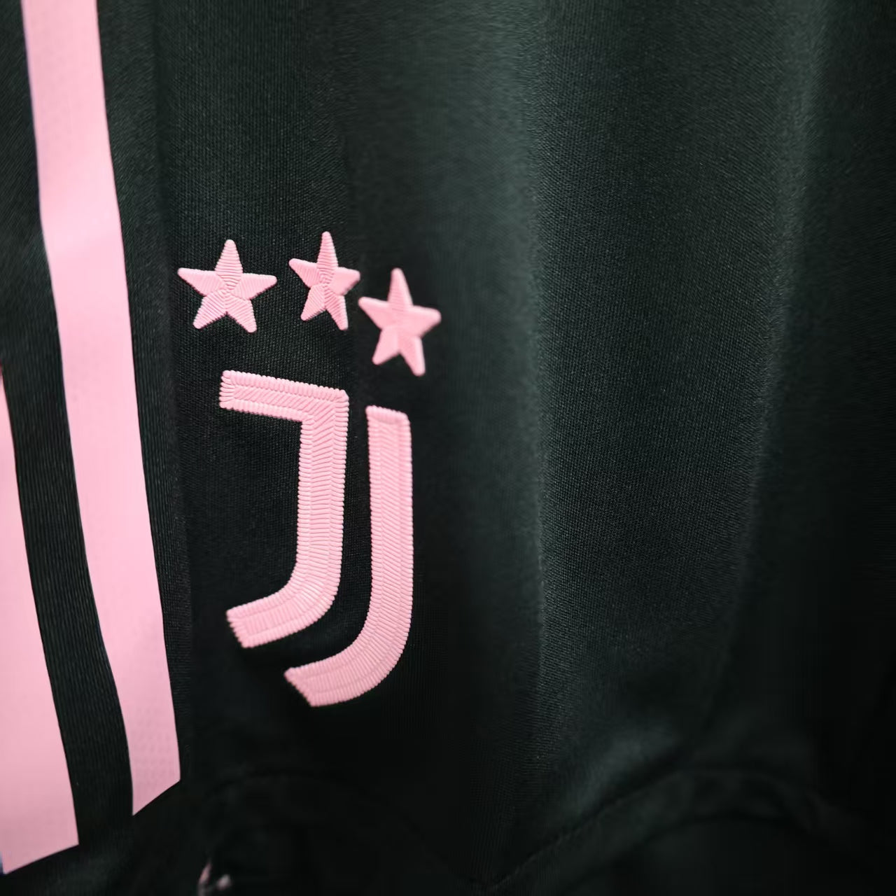 Player Version Juventus Shorts 25/26 Away Football Kit Soccer Shorts