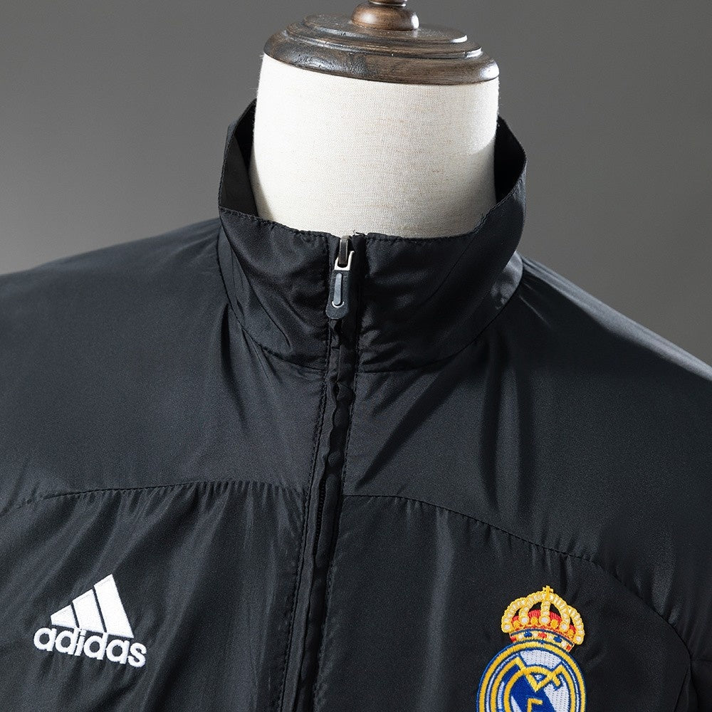 Real Madrid Windbreaker 2025/26 Black Football Kit