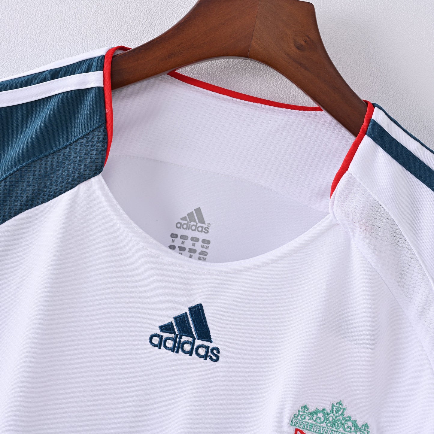 Retro Liverpool Jersey 2006-07 Away Football Kit Soccer Jersey