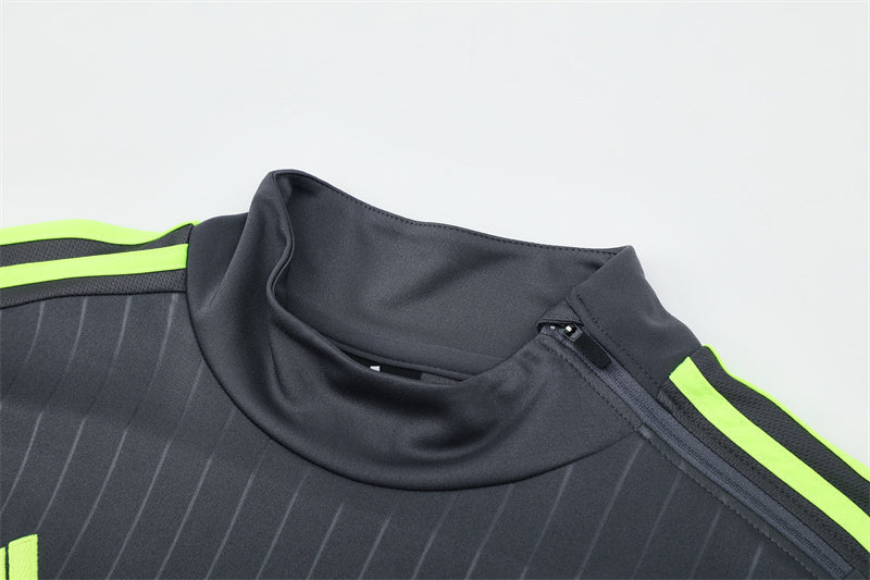 Retro Real Madrid Training Tracksuits 2015-16 Football Kit Soccer Jersey