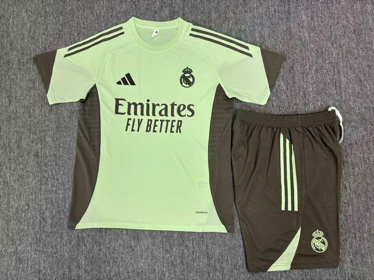 Kids Real Madrid Training Tracksuits 25/26 Football Kit Soccer Jersey