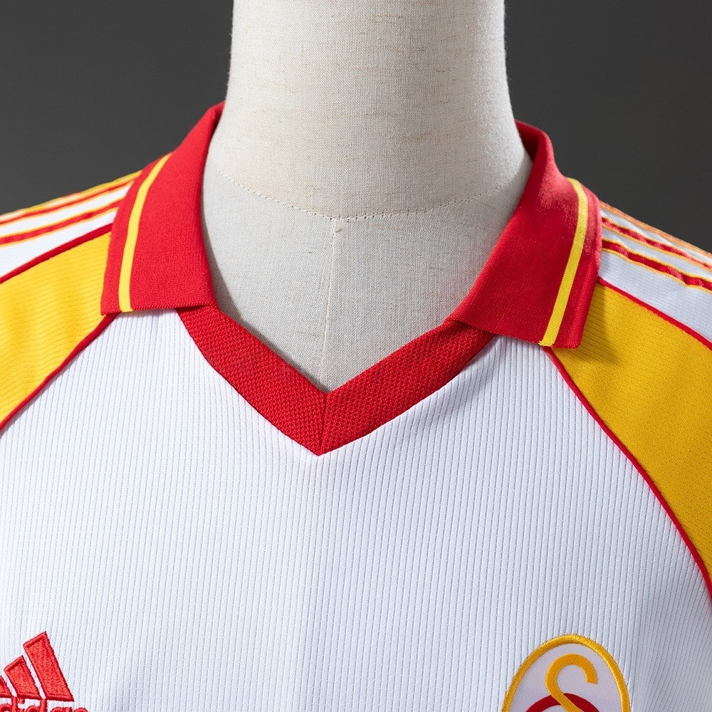 Galatasaray Jersey 1999-00 Away Retro Football Kit