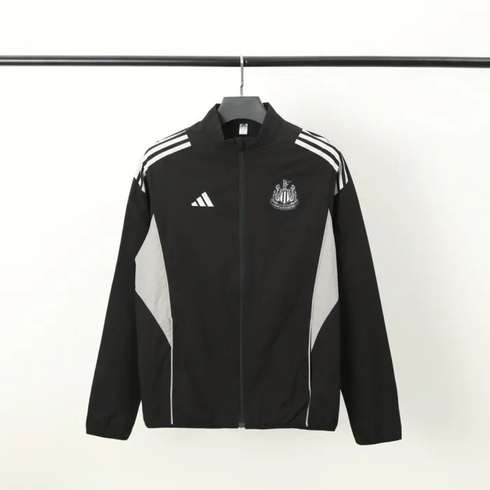 Newcastle United Windbreaker 25/26 Football Kit Soccer Jersey