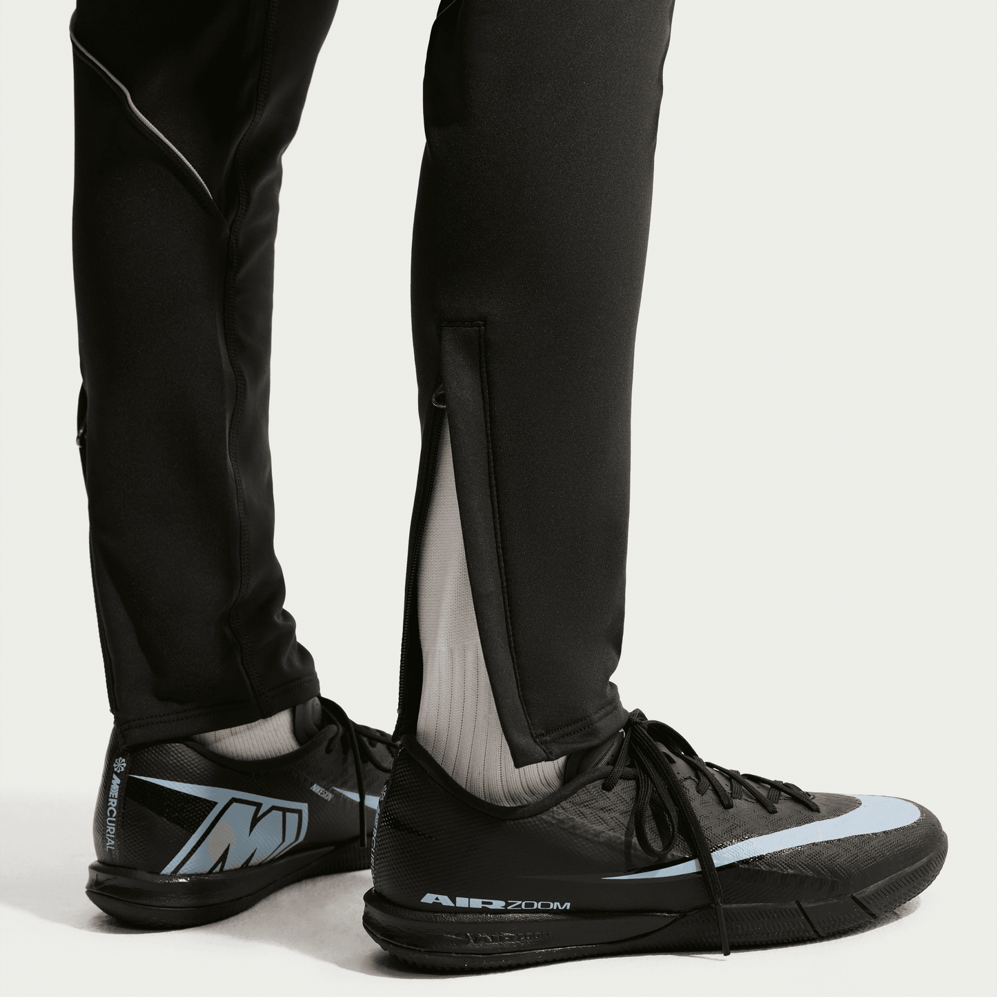Nike FC Barcelona Youth Strike Away