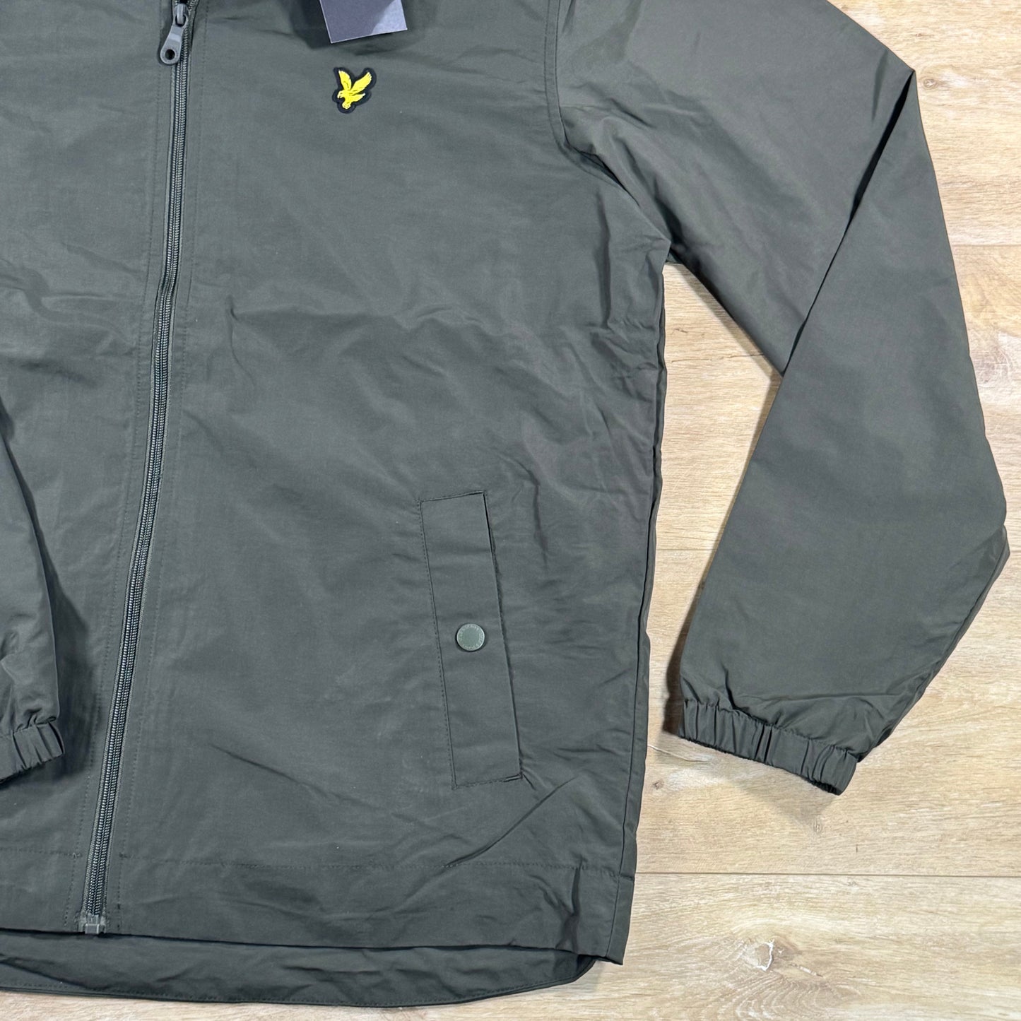 Lyle & Scott Water Resistant Hooded Jacket in Olive