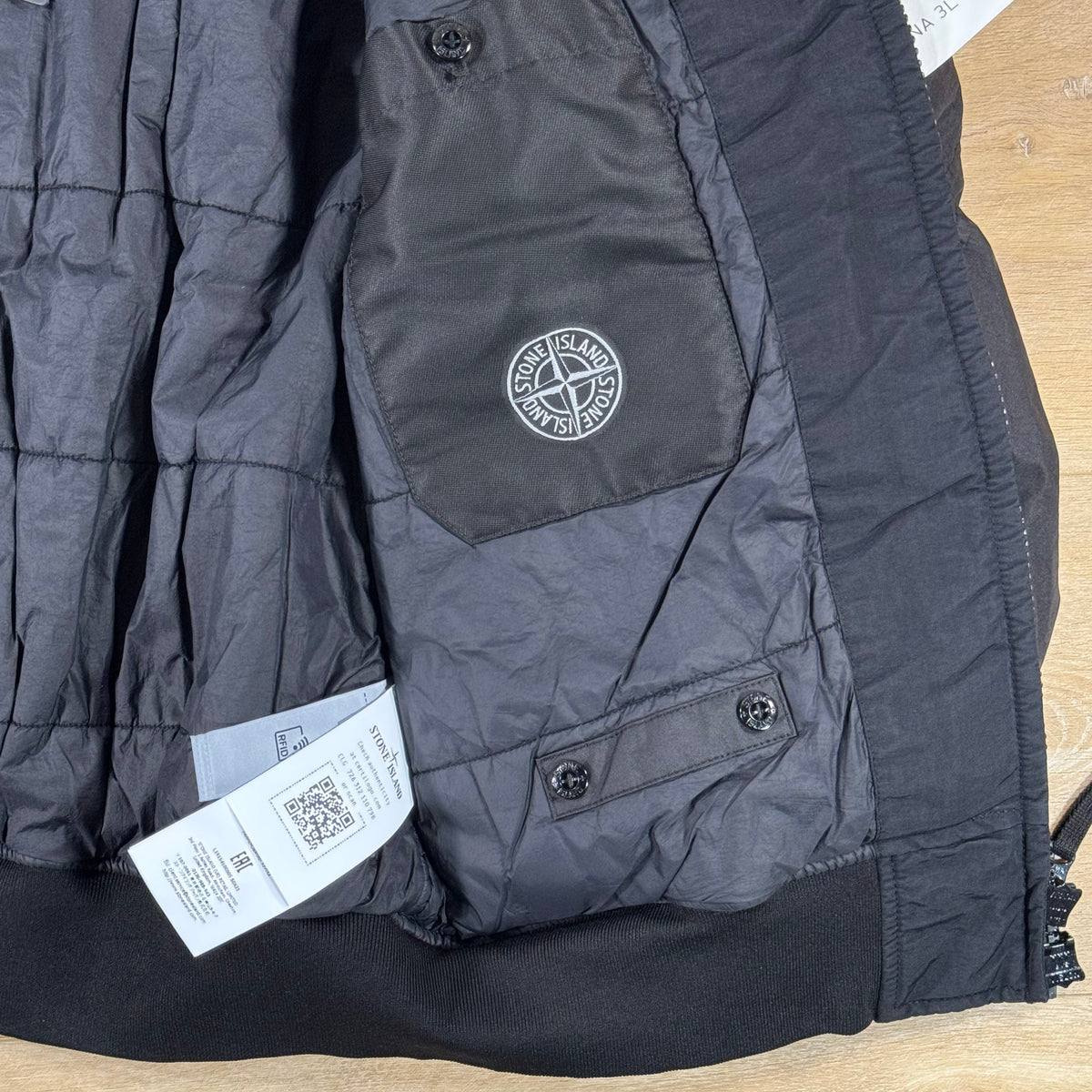 Stone Island Membrana 3L TC Padded Jacket in Black