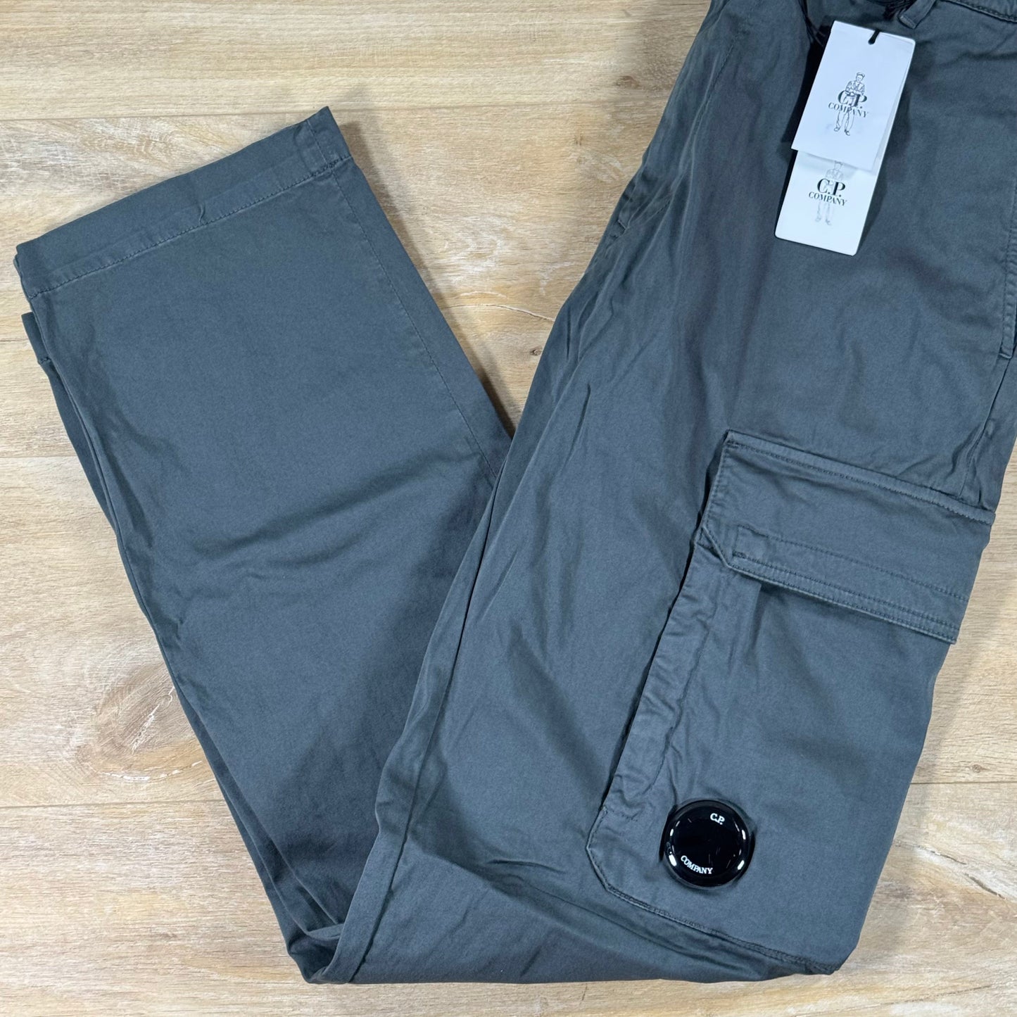 C.P. Company Stretch Sateen Lens Cargo Pants in Gunmetal - Grey