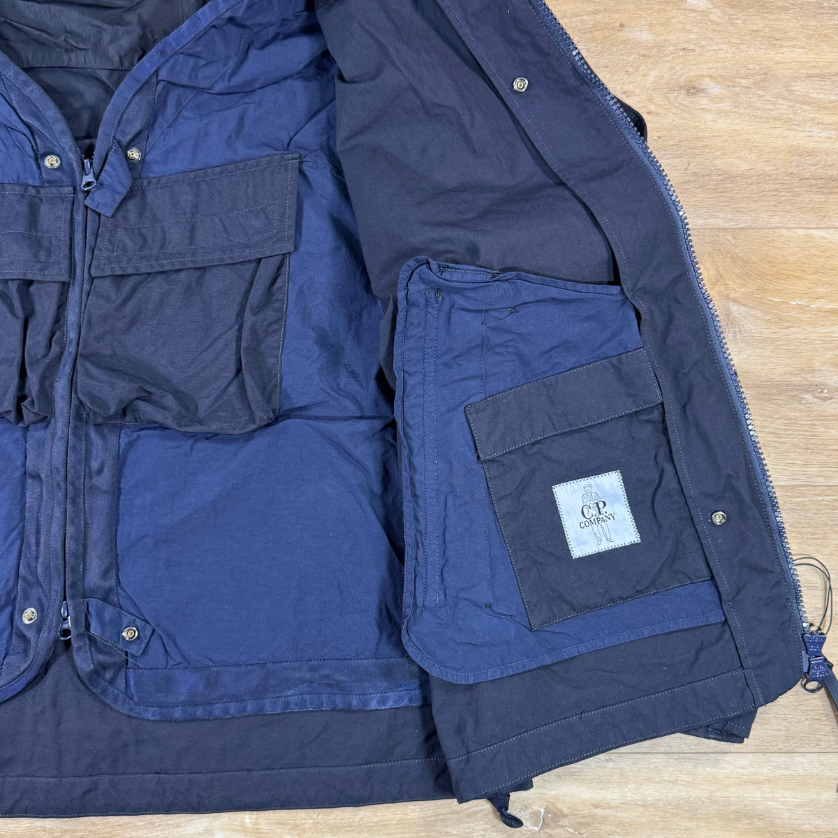 C.P. Company Twill Hooded Lens Jacket in Navy