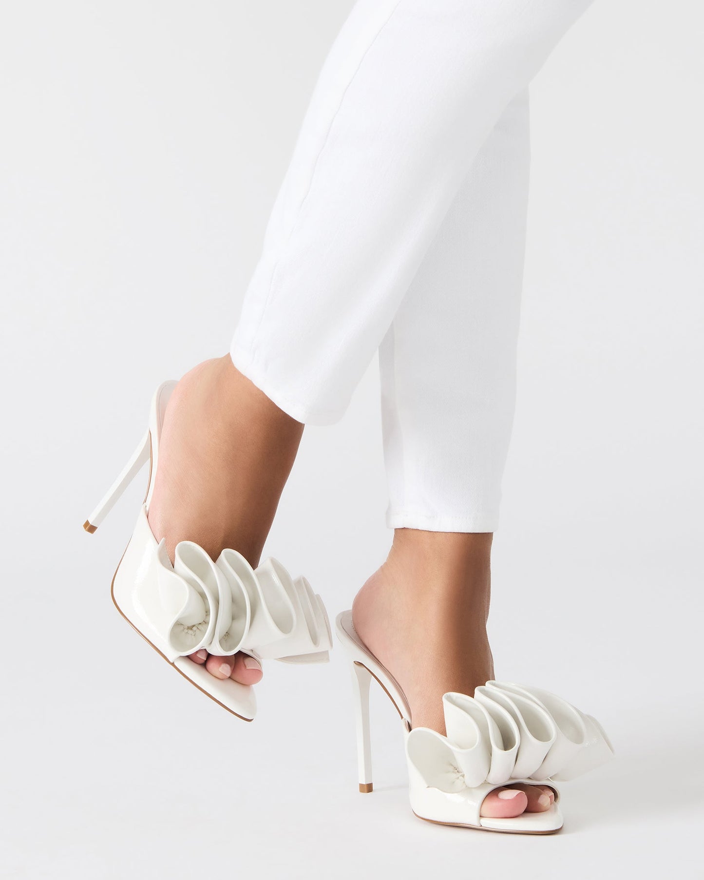 AFFINITY PEARL IVORY SATIN