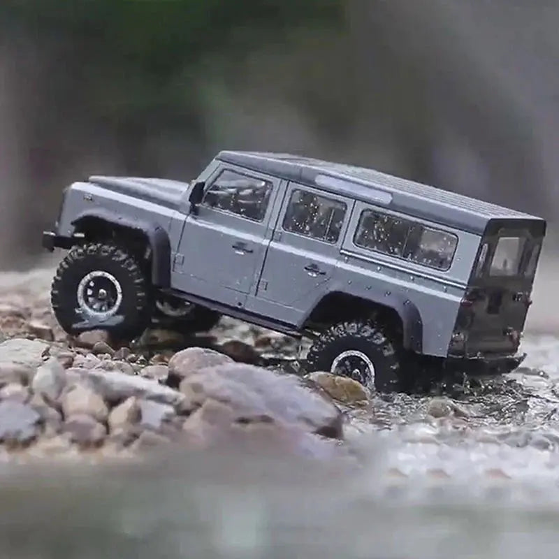 YIKONG YK4104 Defender 1/10 Scale 4WD RC Rock Crawler 2-Speed Diff Lock LED Light RTR
