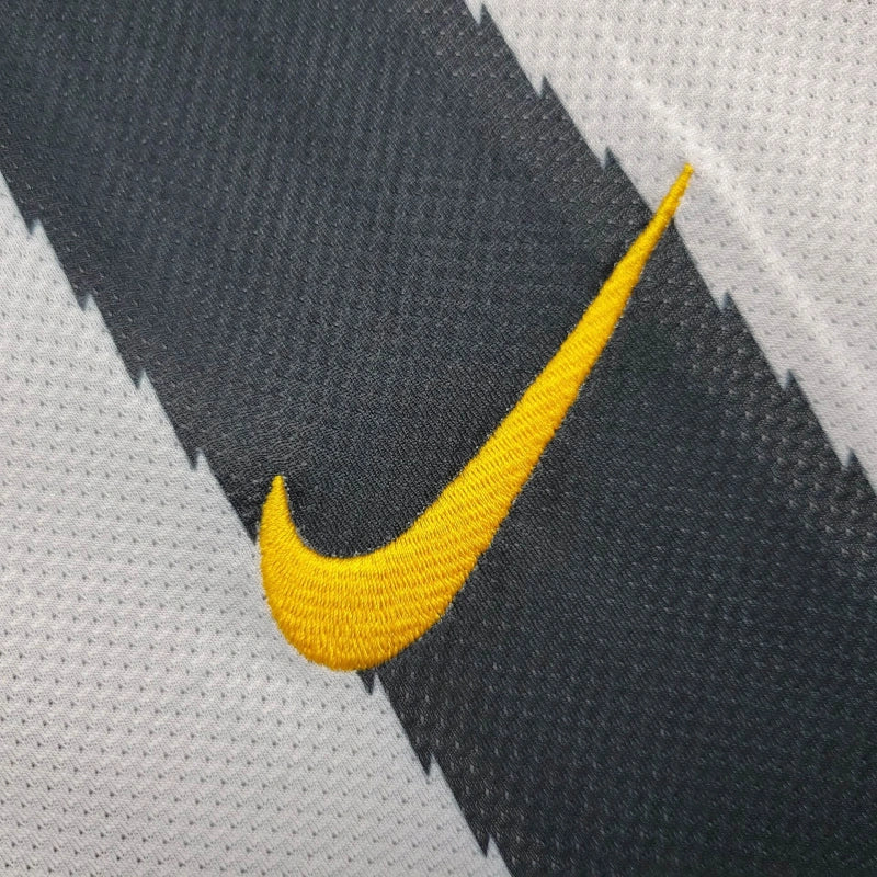 Retro Juventus Jersey Home Kit 2010/11 Football Soccer Shirt