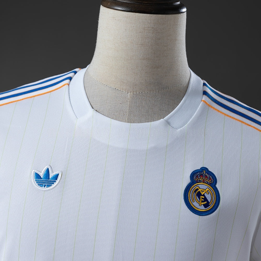 Real Madrid Terrace Icons T-Shirt White 2026-2027 Football Kit Soccer Jersey