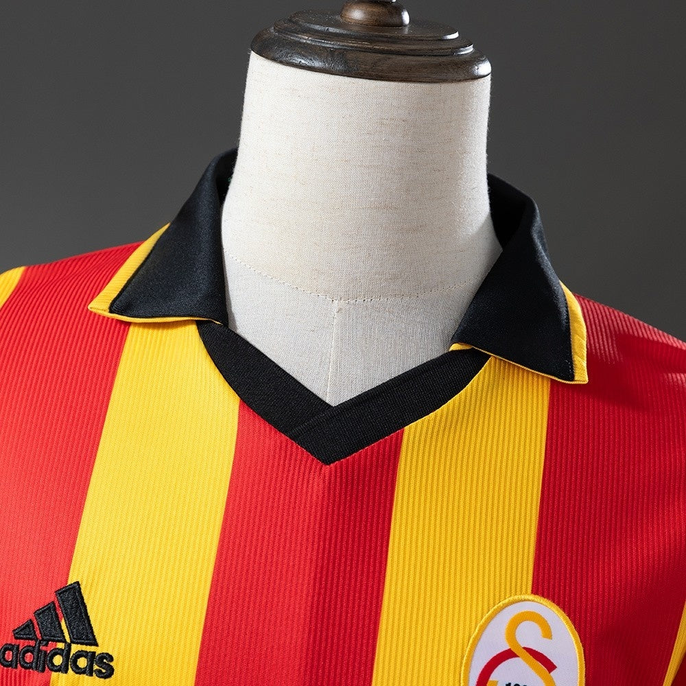 Galatasaray Jersey 1999-00 Home Retro Football Kit