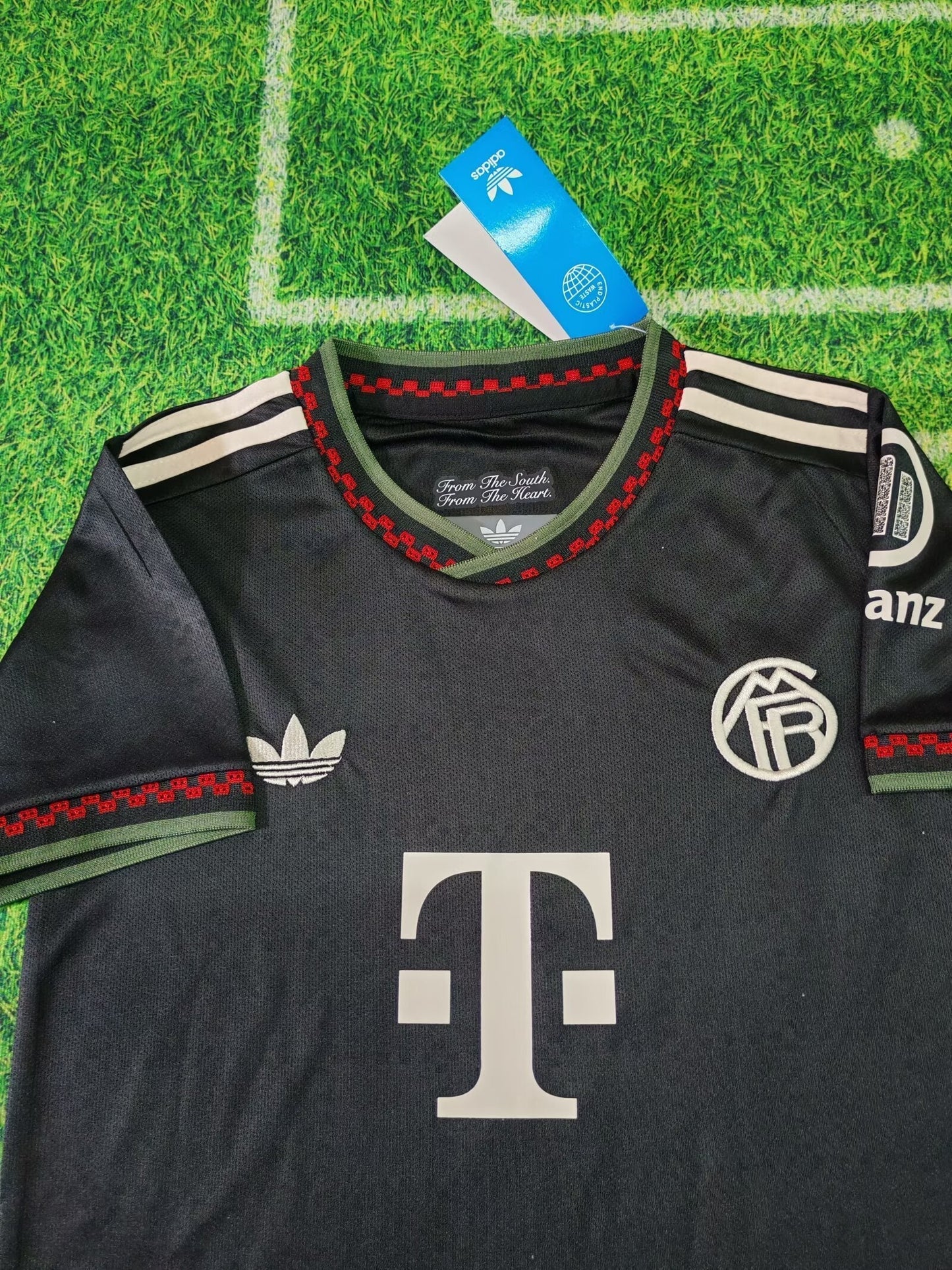 Kids Bayern Munich Jersey 25/26 Third Football Kit Soccer Jersey