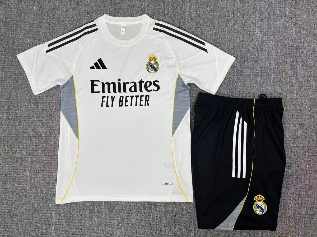 Kids Real Madrid Training Tracksuits 25/26 Football Kit Soccer Jersey