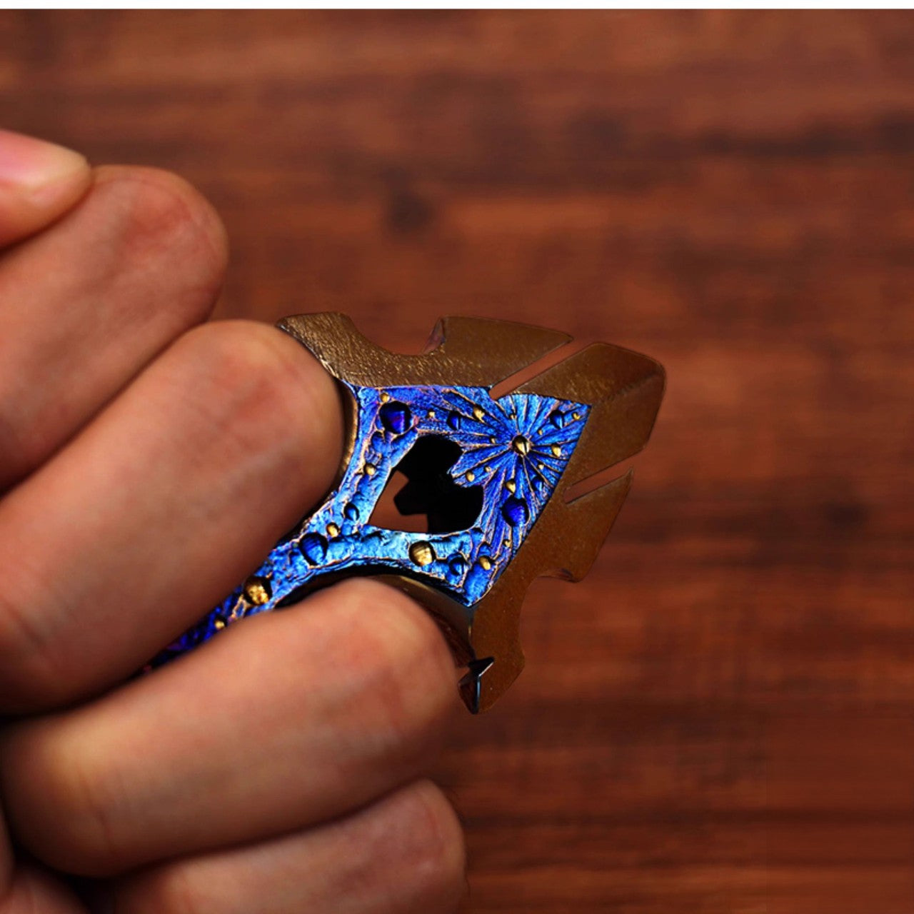 Titanium Single Finger Knuckles – TC4 Meteorite Crater with Blue Anodized Limited Edition