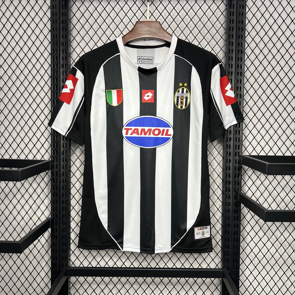 Retro Juventus Home Kit 2002/03 Football Jersey
