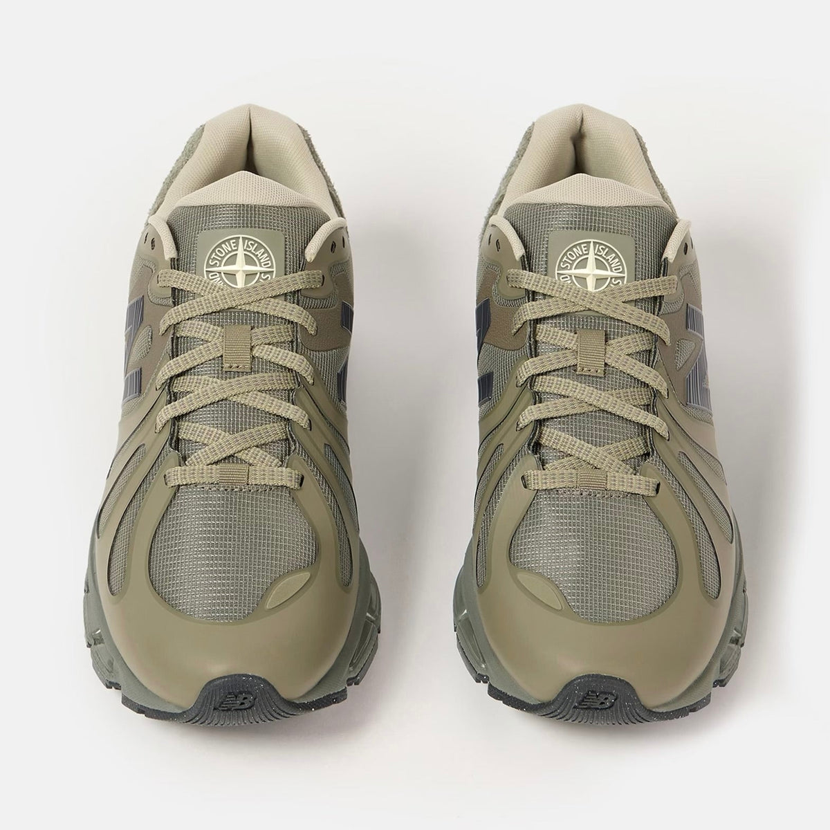 Stone Island | New Balance Abzorb 1890 Trainer in Dove Grey