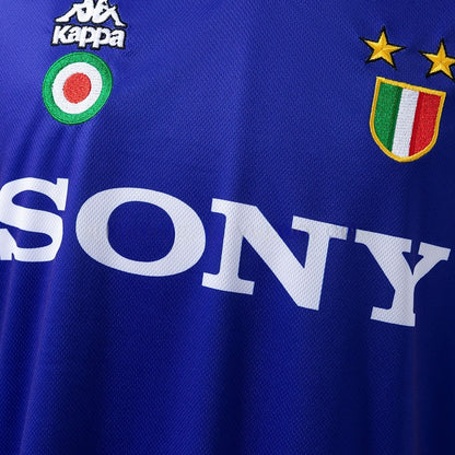 Juventus Jersey 1995-96 Away Retro Kit Long Sleeves