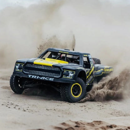 TRACTION Hobby KM Challenger 1/6 Scale 4WD Solid Rear Axle RC Desert Truck — ARTR / RTR