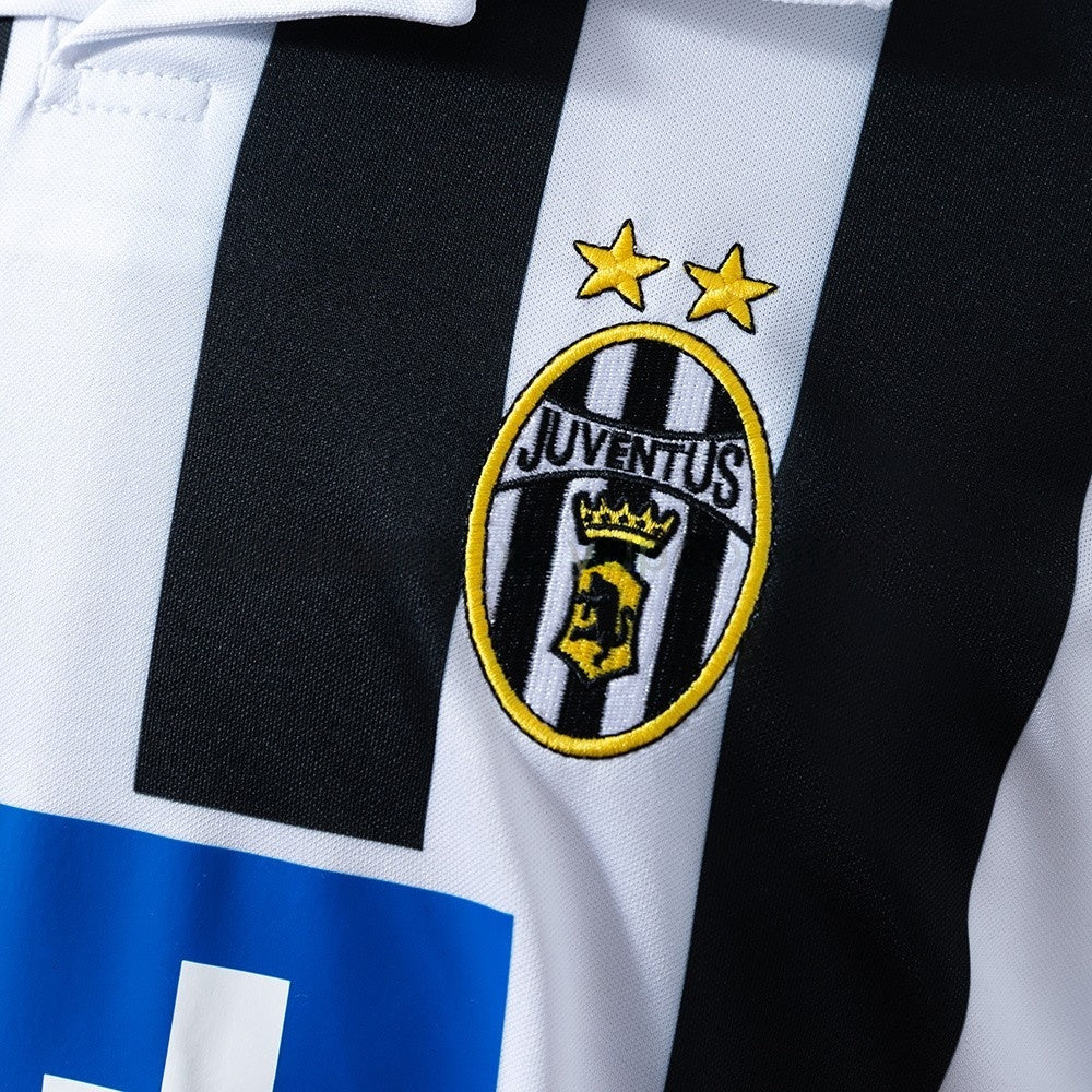Juventus Jersey 1999-00 Home Retro Football Kit
