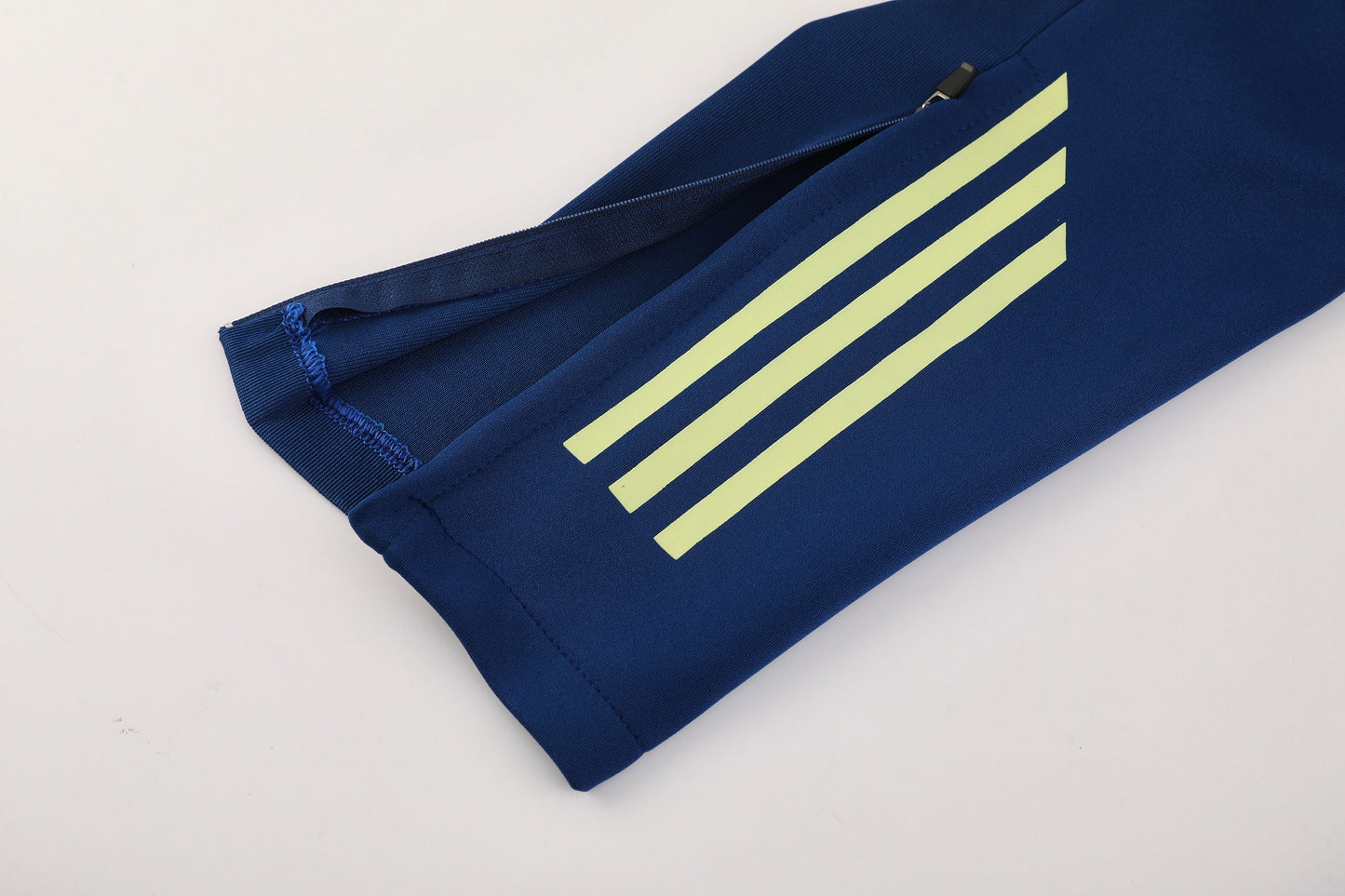 Football Jackets Training Tracksuits 2025/26