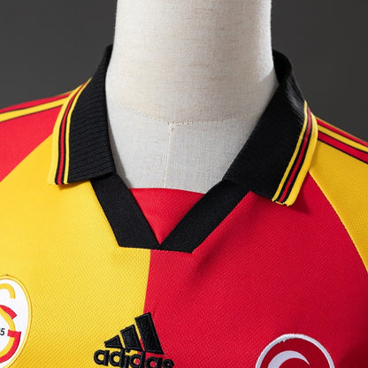 Galatasaray Jersey 1998-99 Home Retro Football Kit