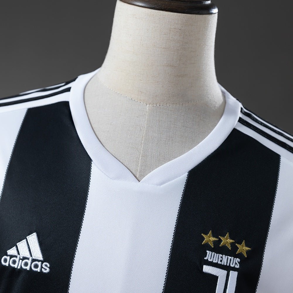 Juventus Home Jersey 2018-19 Retro Football Kit Soccer Shirt