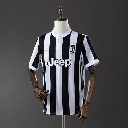 Juventus Jersey 2017/18 Home Retro Football Kit