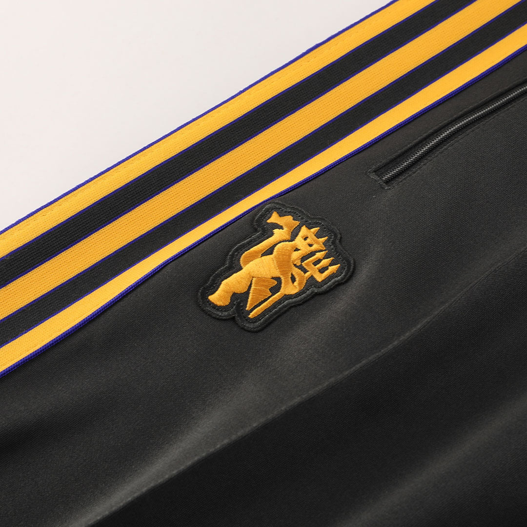 Manchester United 2025/26 Black Training Tracksuit Kit (Top+Pants)
