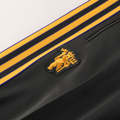 Manchester United 2025/26 Black Training Tracksuit Kit (Top+Pants)