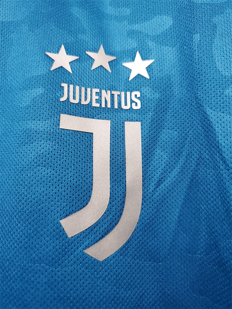 Retro Juventus Third Kit 2019/20 Football Jersey