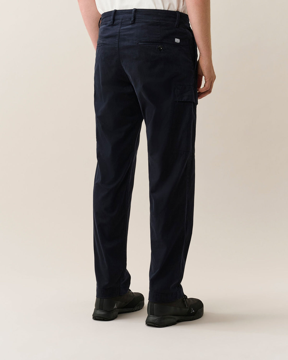 C.P. Company Stretch Sateen Lens Cargo Pants in Navy