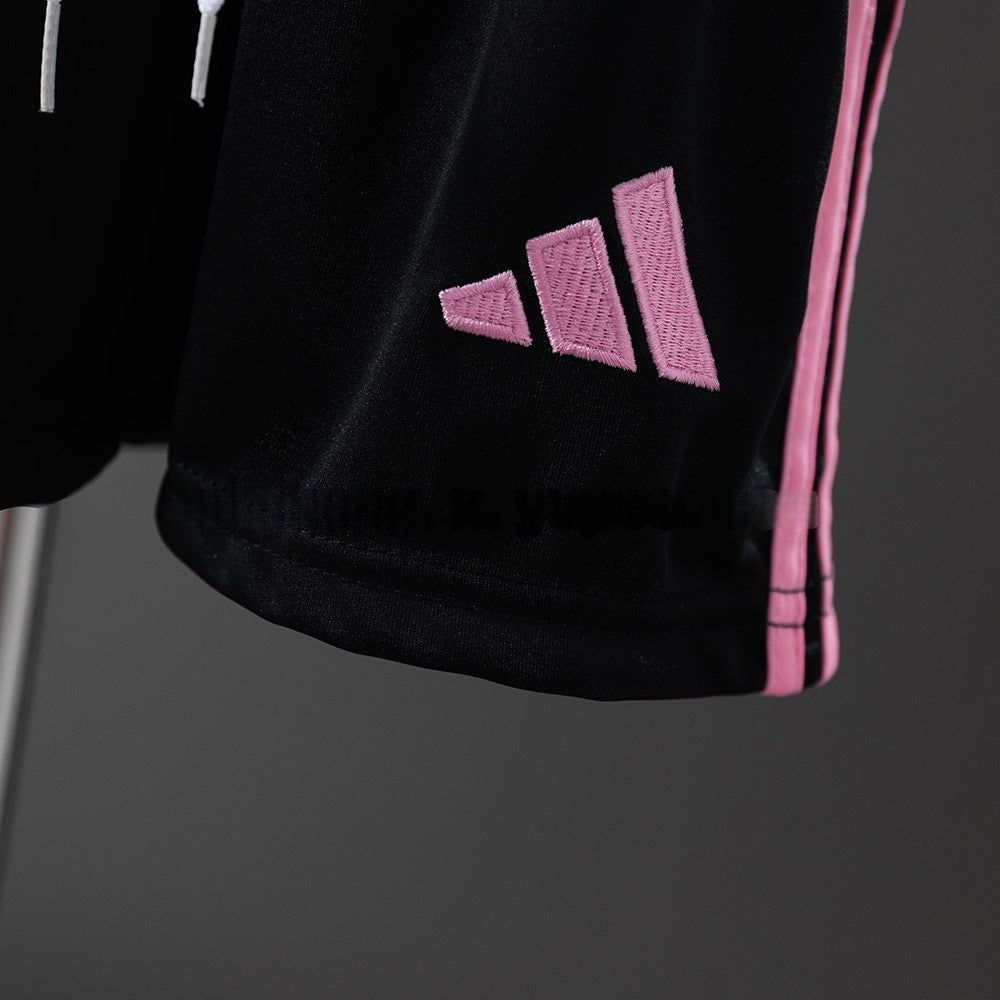 Kids Juventus Jersey 25/26 Home Football Kit