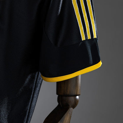 Real Madrid Jersey 1999-01 Away Retro Football Kit