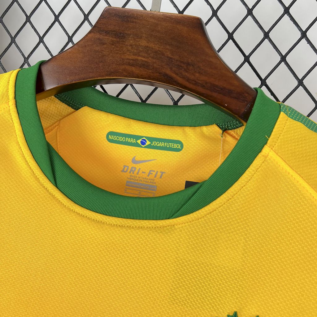 Retro Brazil Jersey 2010 Home Football Kit Soccer Jersey