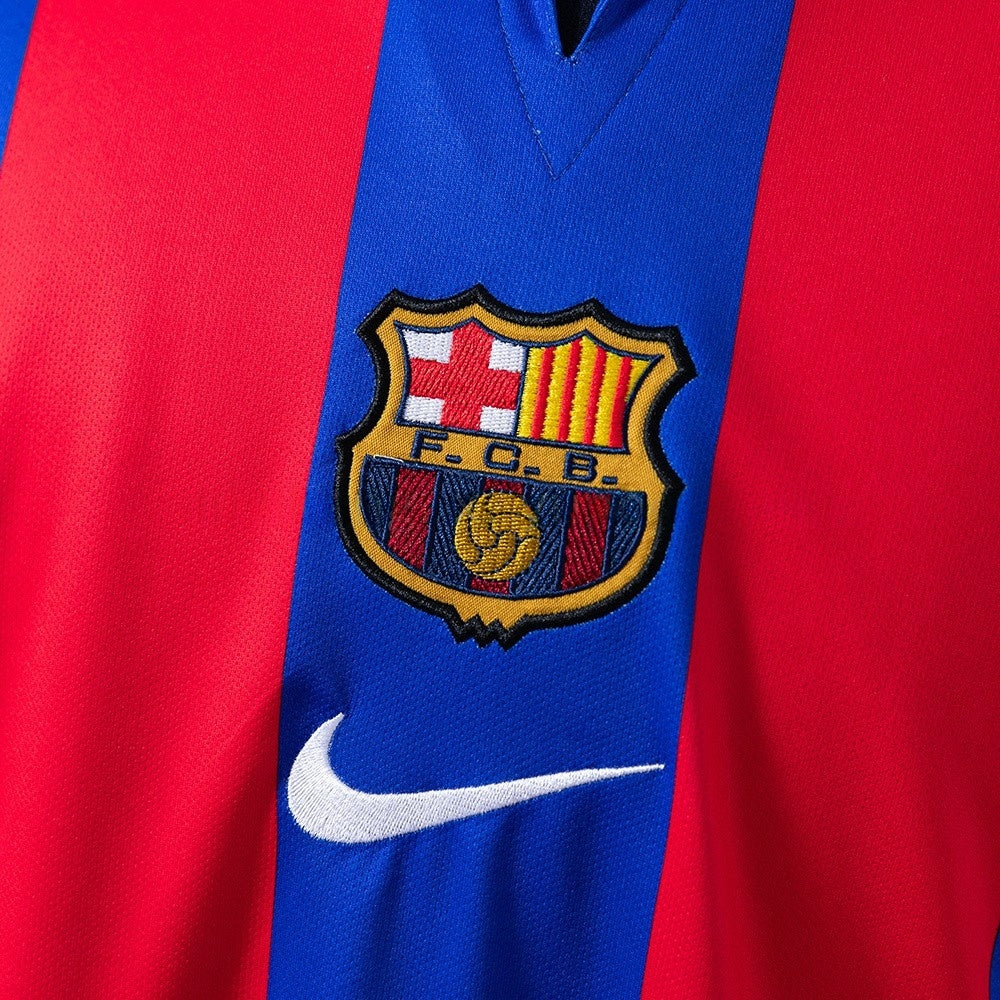 Barcelona Jersey 2001-02 Home Retro Football Kit