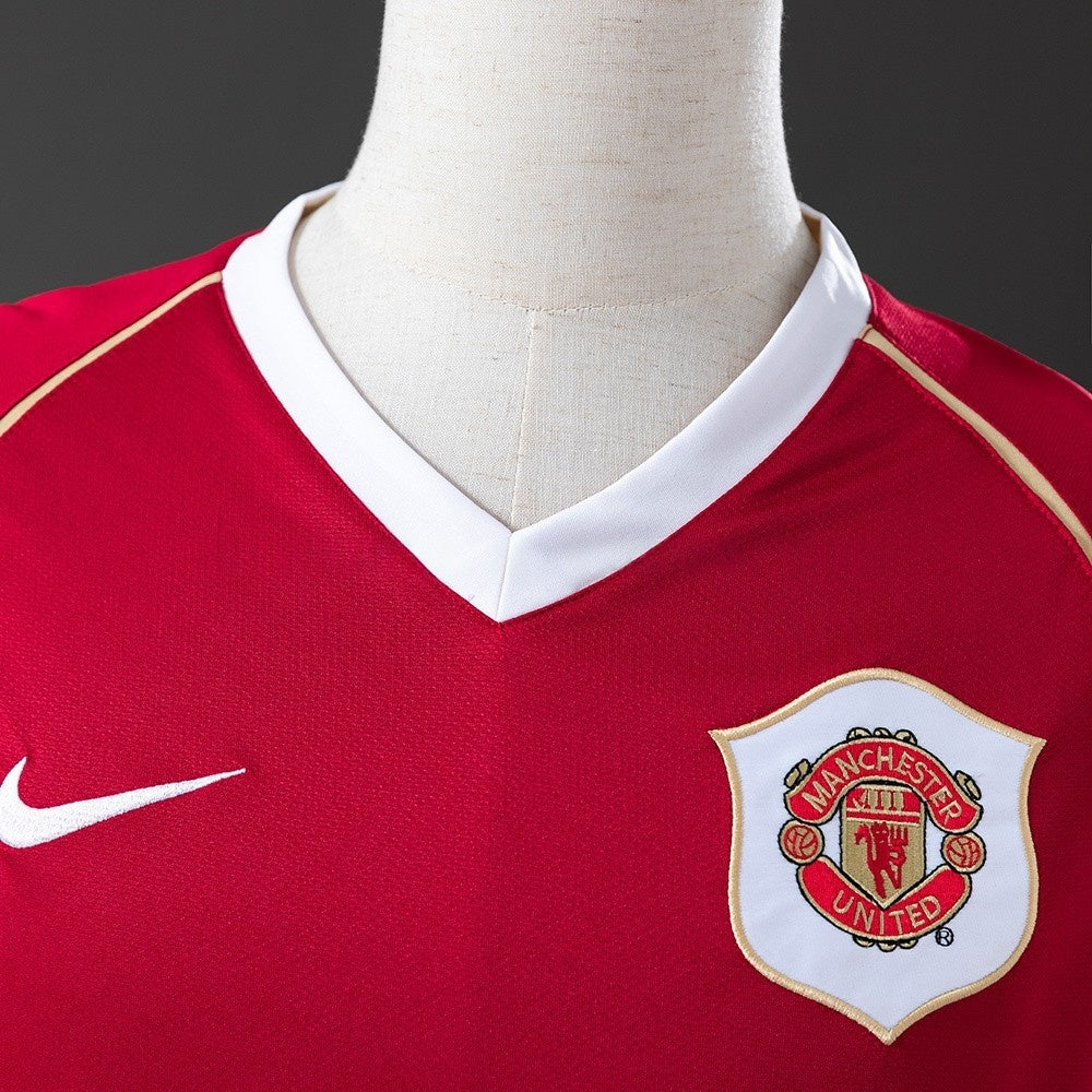 Manchester United Jersey 2006/07 Retro Home Football Kit