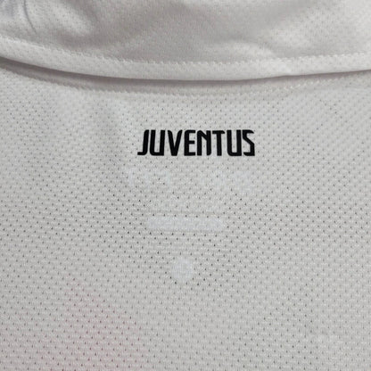 Retro Juventus Jersey Away Kit 2010/11 Football Soccer Shirt