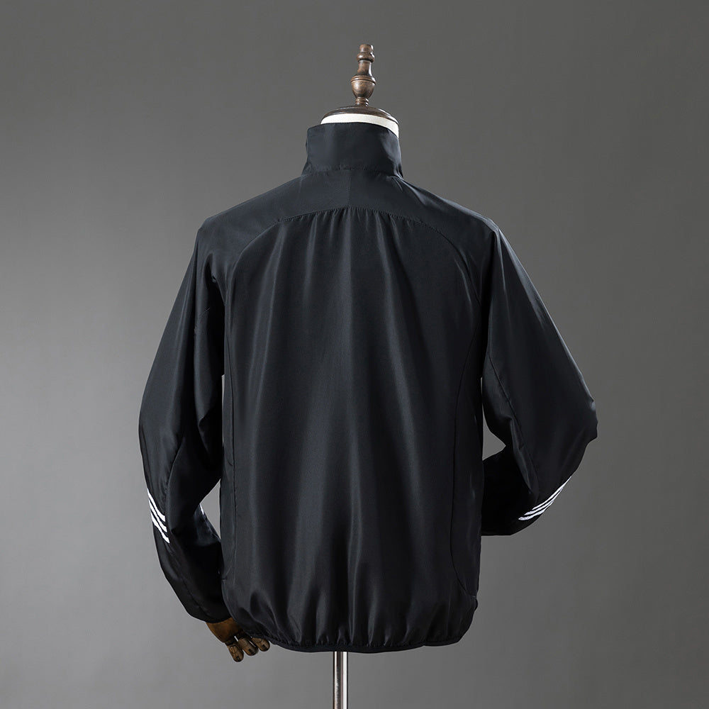Real Madrid Windbreaker 2025/26 Black Football Kit