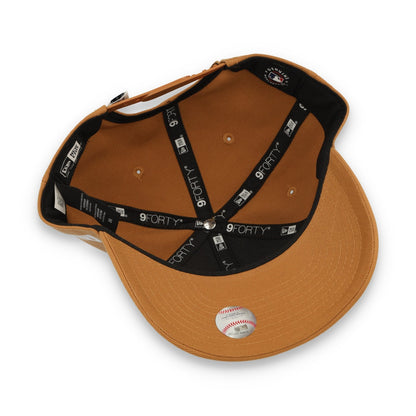 New Era New York Yankees 9FORTY M-CROWN Adjustable Hat-Brown