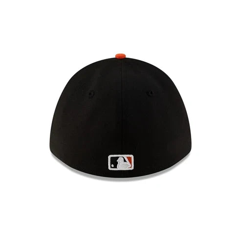 New Era Youth San Francisco Giants Player Replica 39THIRTY M-Crown Stretch Fit Hat