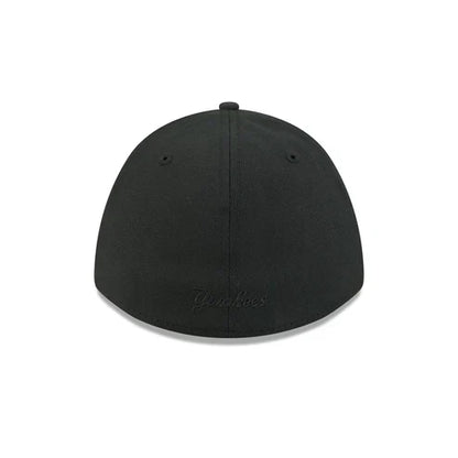 New Era New York Yankees 39THIRTY M-Crown A-Frame Stretch Fit Hat-Black/Black