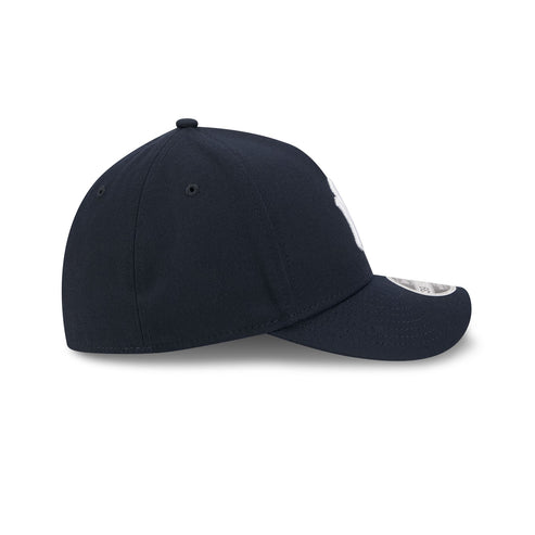 New Era New York Yankees Poly 39THIRTY M-Crown A-Frame Stretch Fit Hat