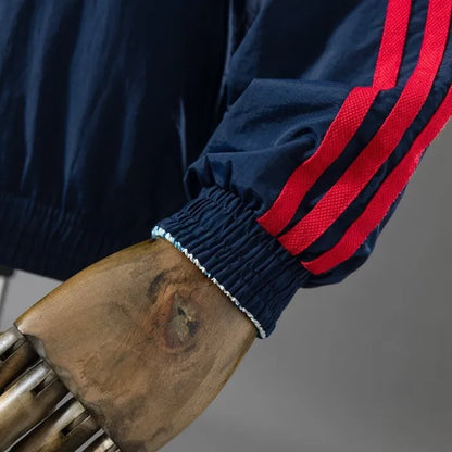 Bayern Munich Windbreaker 2025/26 Reversible Football Kit