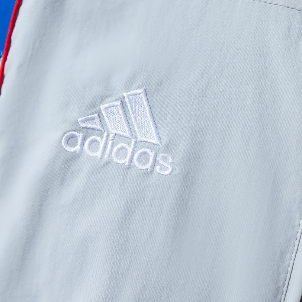 Bayern Munich Windbreaker 2025/26 Light Grey Football Soccer Jacket