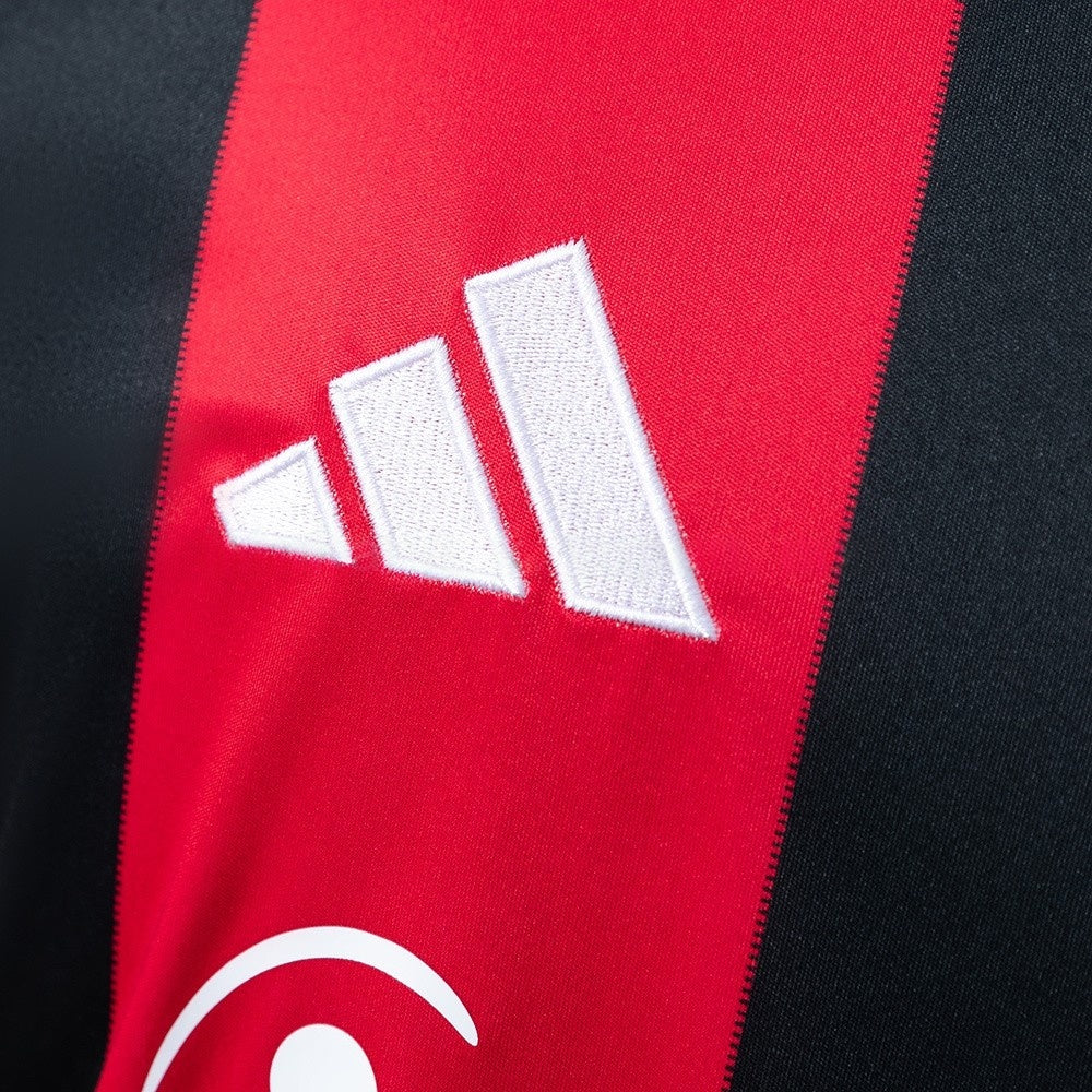 Frankfurt Jersey 2025/26 Home Football Kit
