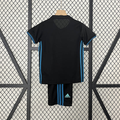 Retro Kids Real Madrid Away Jersey 17/18