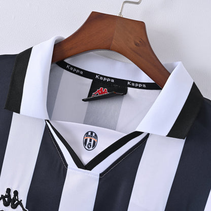 Retro Juventus Jersey 1996-97 Home Football Kit Soccer Jersey