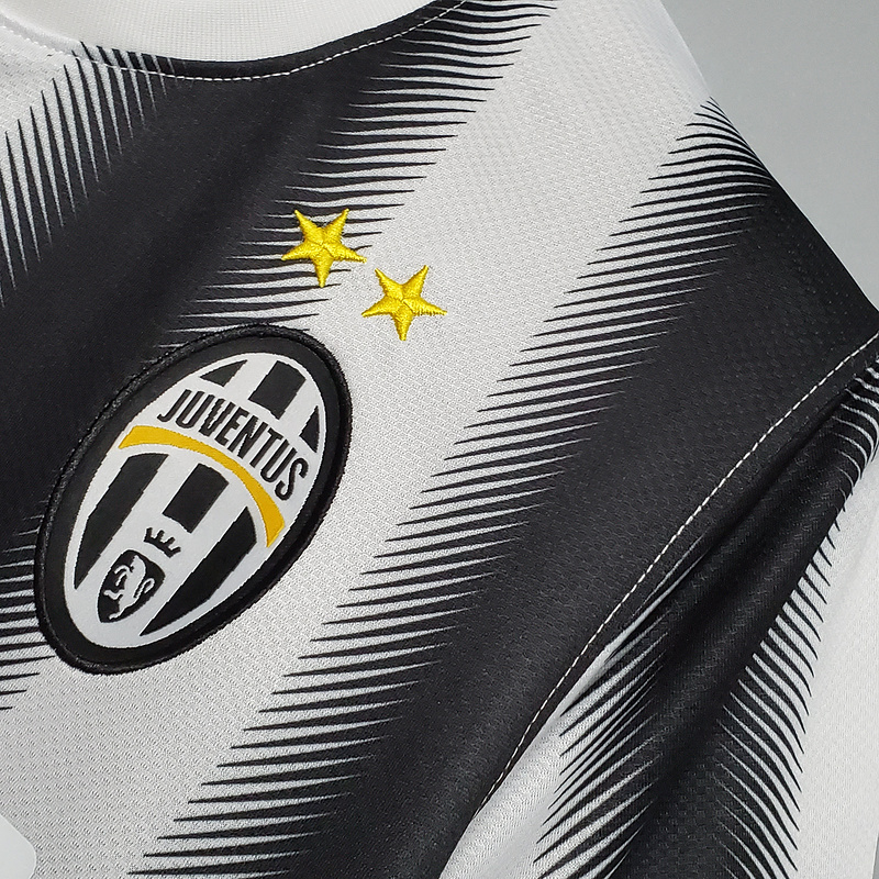 Juventus Retro Jersey 2011/12 Home Football Jersey Soccer Shirt